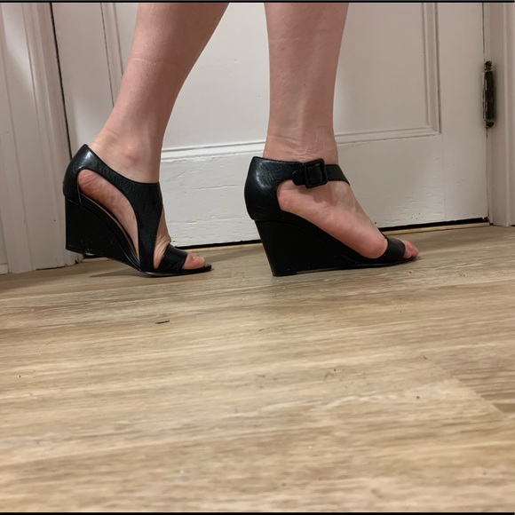 French Connection Black Heels - Picture 3 of 3